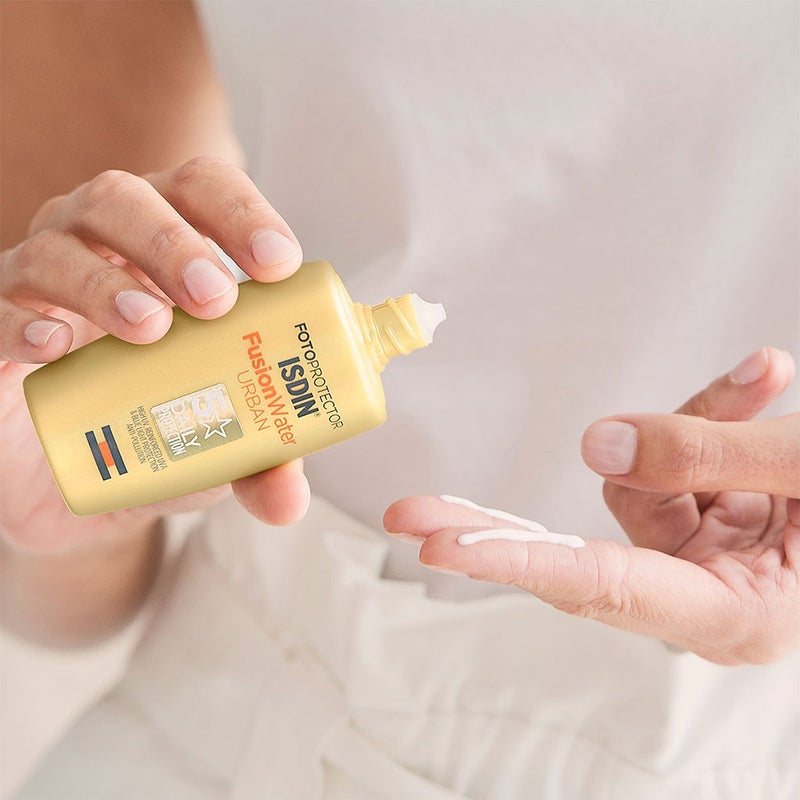 إسدين فوتوبروتيكتور SPF30 فيوجن ووتر أوربان 50 مل