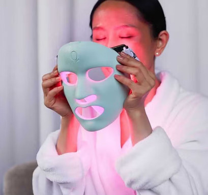Qure Skincare Q-Rejuvalight Pro LED Face Mask For Glowing Skin